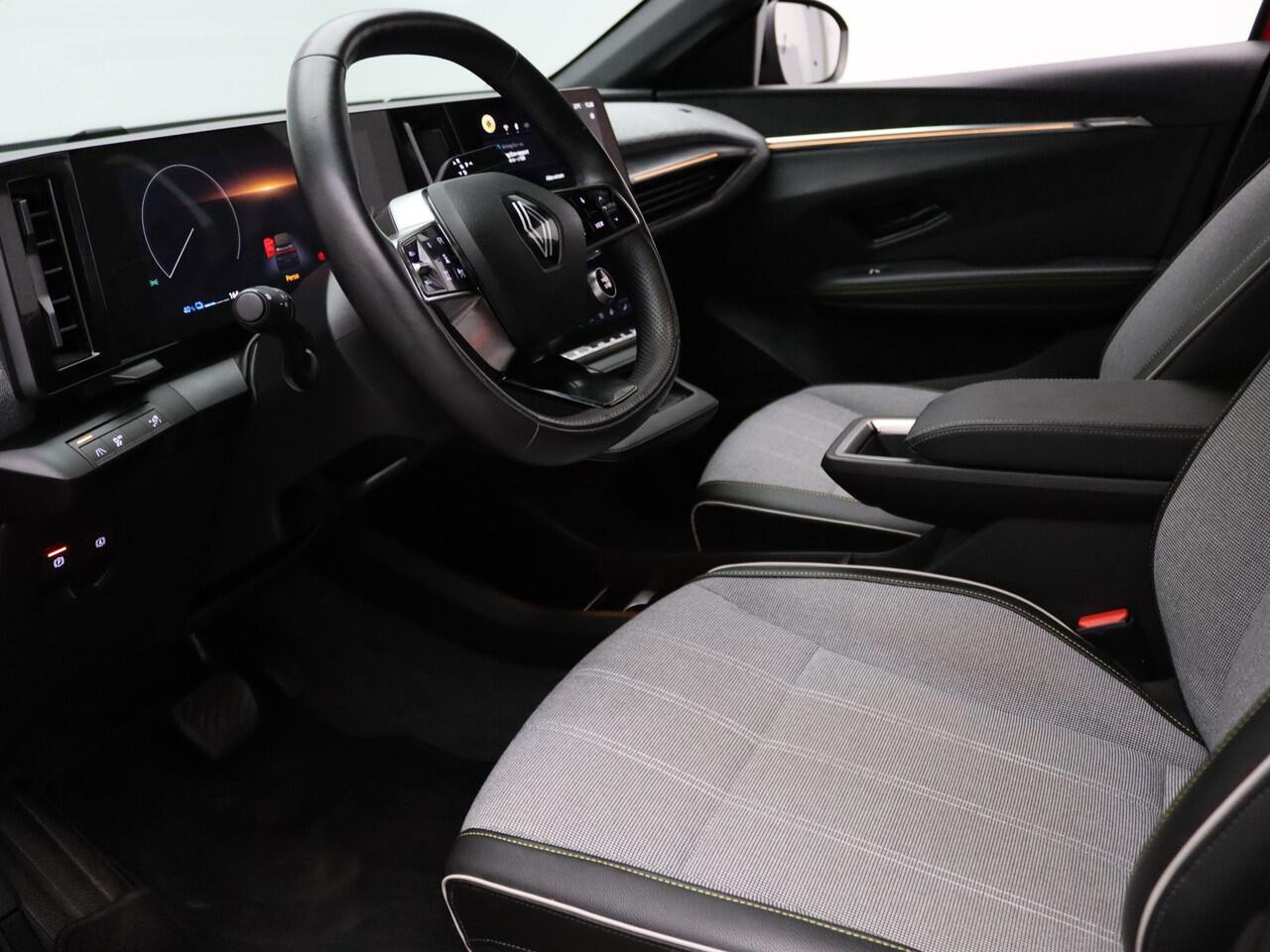 Renault MEGANE E-Tech EV60 Optimum Charge Techno 360° Camera | Adapt. Cruise | Navi | Parkeersens. v+a | Stoel-/stuurverw.