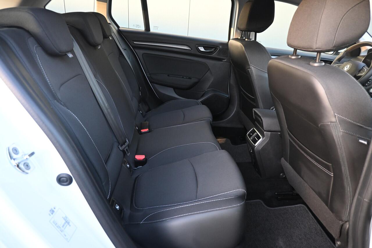 Renault MEGANE Estate 1.0 TCe Business Zen