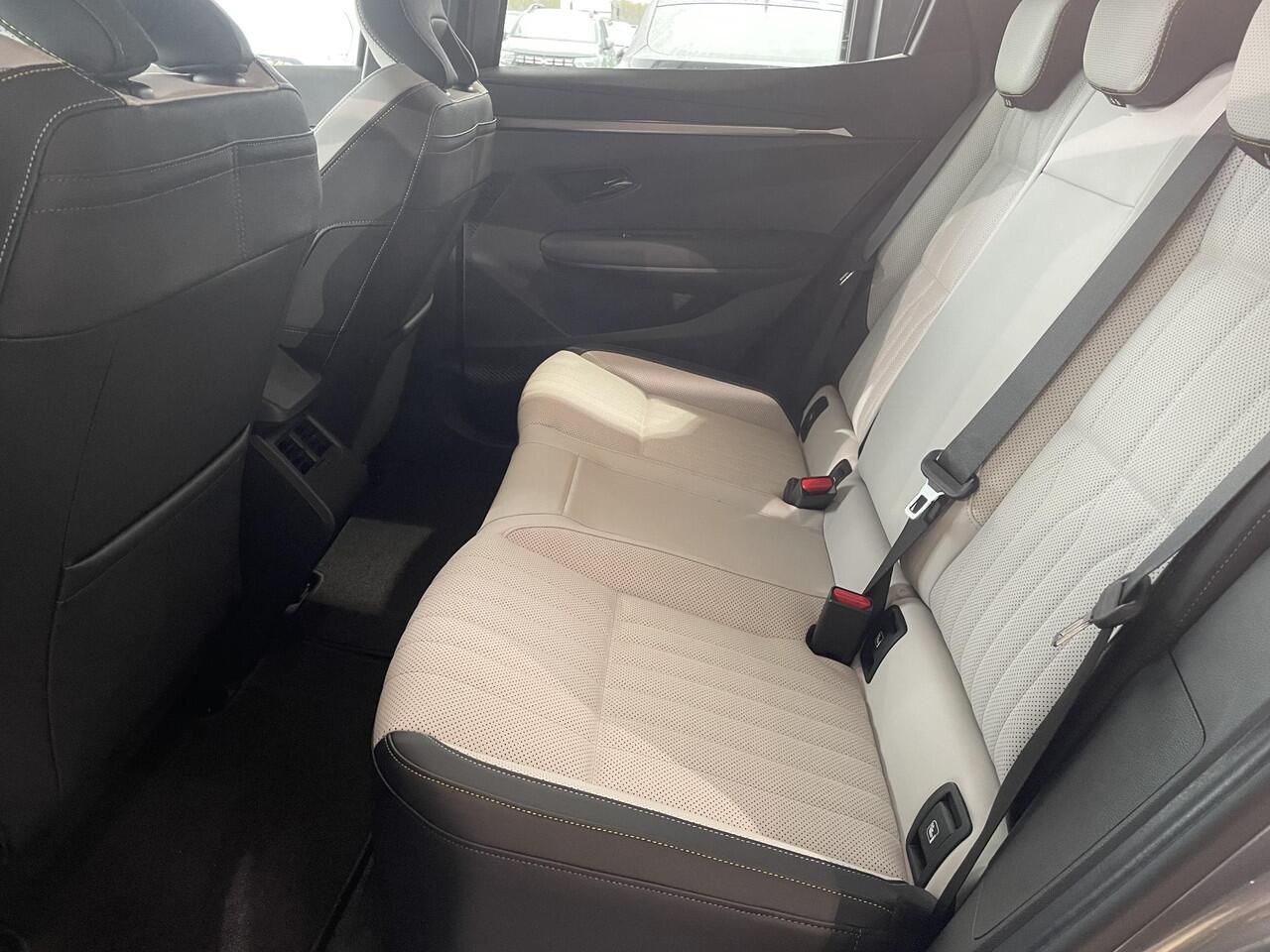 Renault MEGANE E-Tech comfort range iconic 60 kWh | Direct leverbaar |