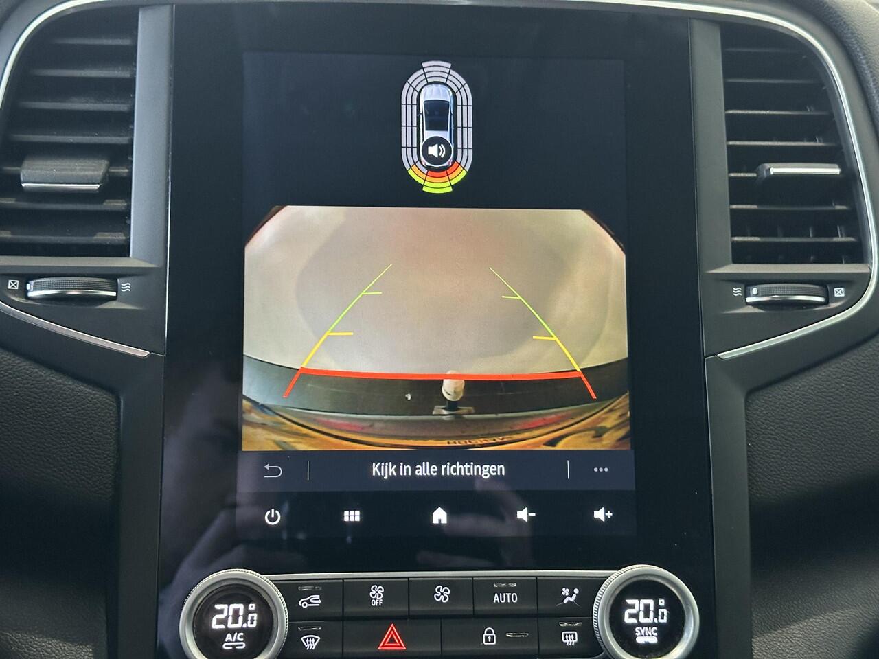 Renault MEGANE Estate 1.3 TCe 140 EDC Techno AUTOMAAT | TREKHAAK | PARKEERSENSOREN VOOR-/ACHTER | ACHTERUITRIJCAMERA | APPLE CARPLAY/ANDROID AUTO