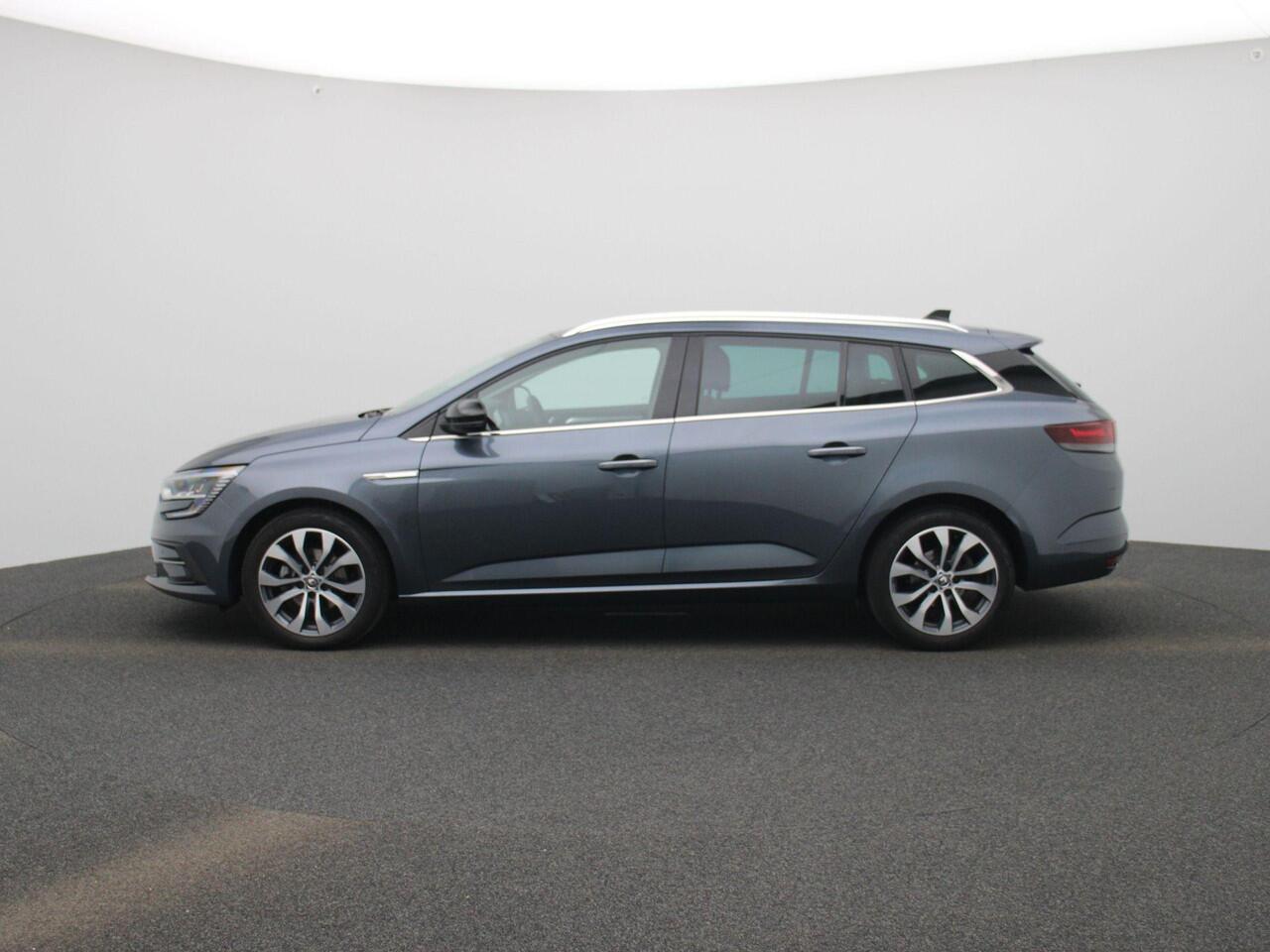 Renault MEGANE Estate 1.3 TCe 140 PK Techno Navigatie | Climate Control | Cruise Control | Parkeersensoren Voor en Achter | Camera Achter | Apple Carplay & Android Auto