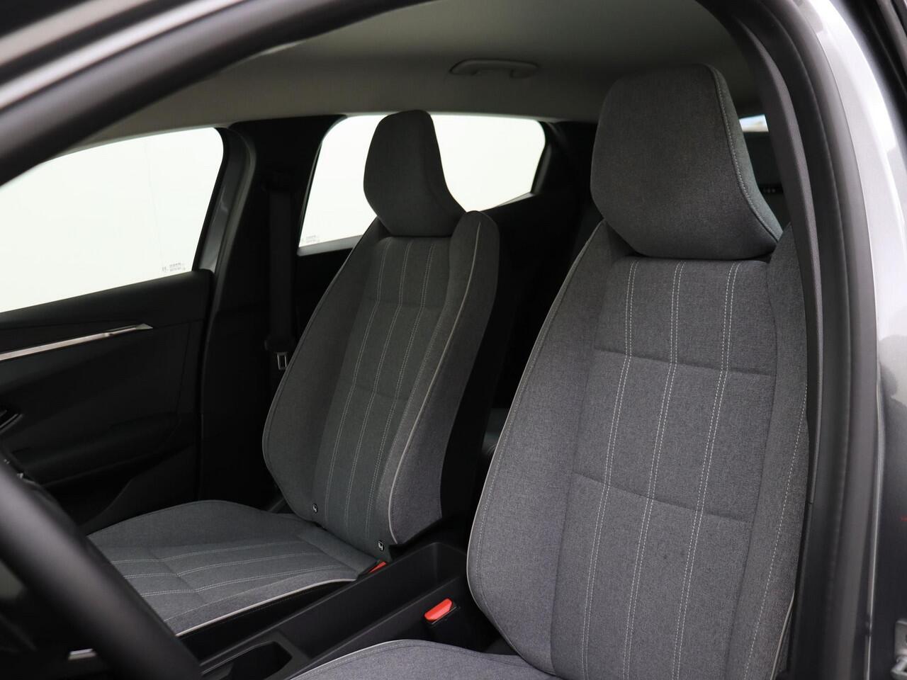 Renault MEGANE E-Tech EV60 Optimum Charge Equilibre | Apple Carplay & Android Auto | Privacy Glass