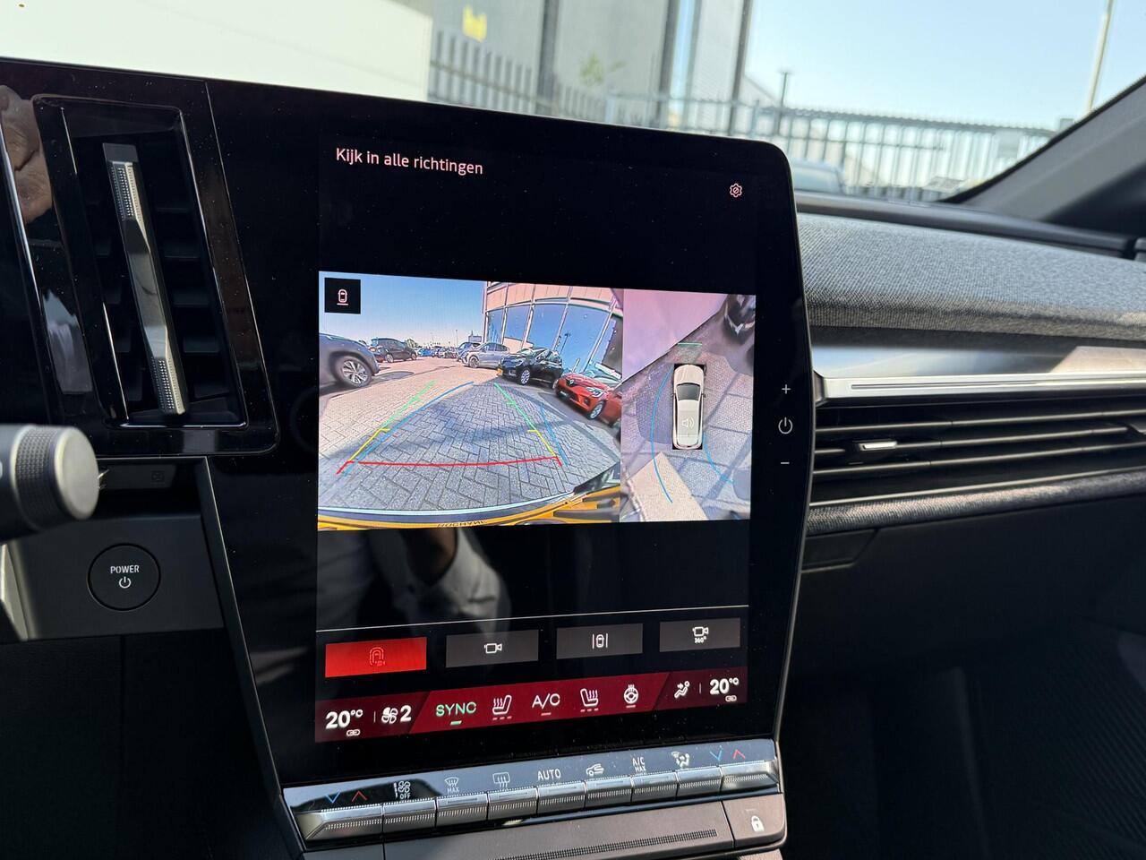 Renault MEGANE E-Tech comfort range techno 60 kWh | Camera | Winterpack | Harman & Kardon | Digitale Binnenspiegel