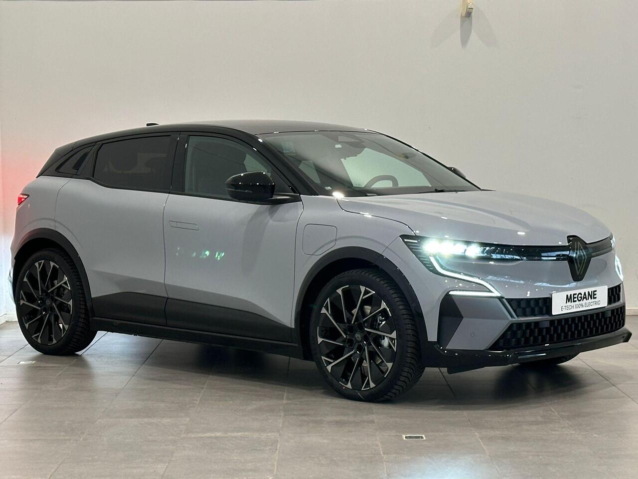 Renault MEGANE E-Tech Esprit Alpine 220 Comfort Range 60 kWh | All season banden | Pack Driving & Sound | Van: ¤ 43.559,- nu rijklaar voor: ¤ 41.559,-