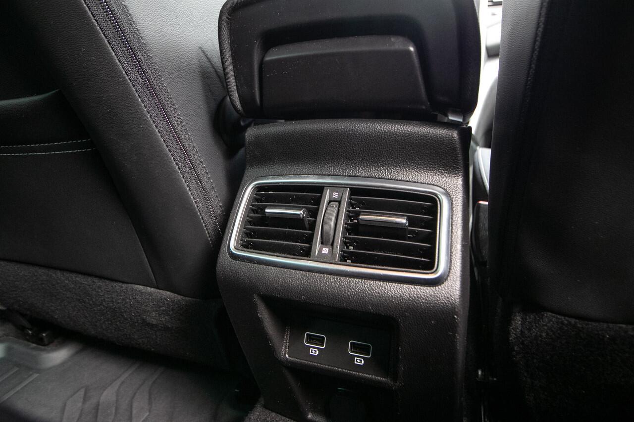 Renault MEGANE 1.6 Plug-In Hybrid 160 Zen E-Tech | Navi | Carplay | Cruise | Stoelverw.