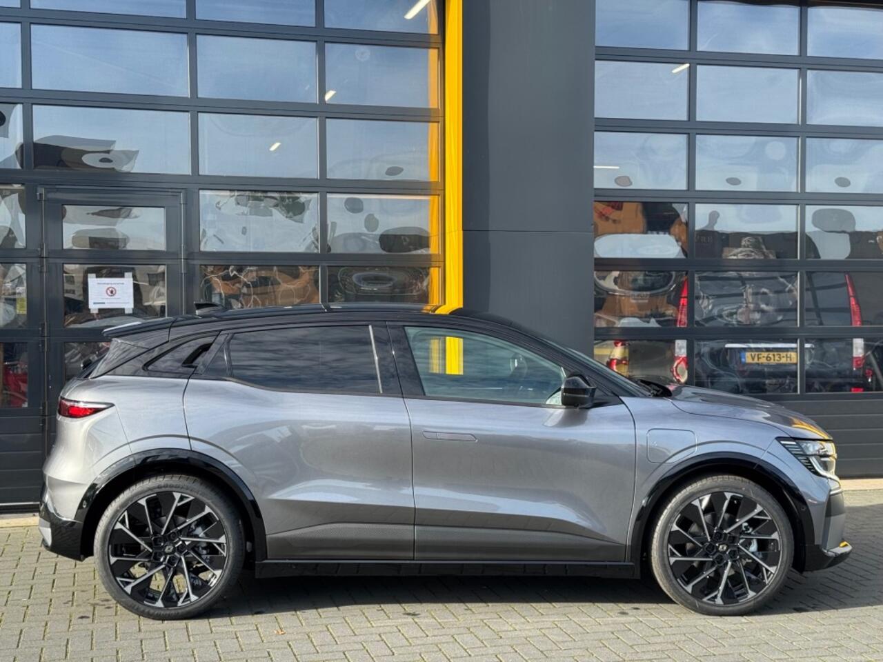 Renault MEGANE Esprit Alpine 220 pk Pack Driving en Sound Comfort Range MY25