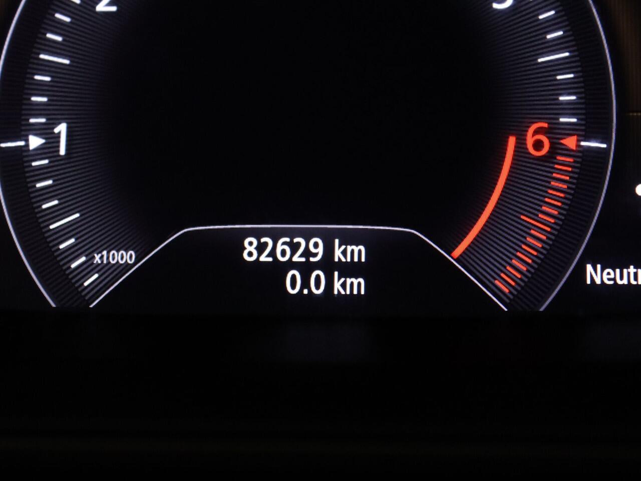 Renault MEGANE Estate TCe 115pk BOSE Camera | Cruise | Navi | Parkeersens. v+a | Trekhaak