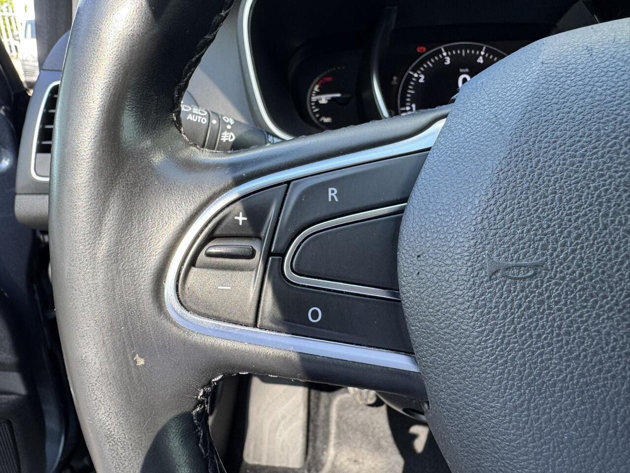 Renault MEGANE Estate 1.3 TCe 160pk Bose*Navi*LED*Trekhaak*