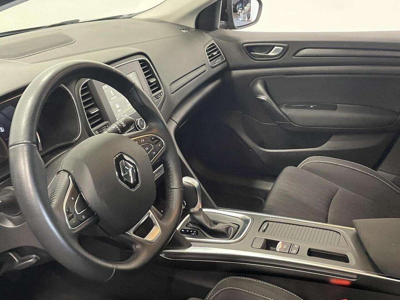 Renault MEGANE Estate 1.3 TCe Aut. Limited Airco ECC Navi Carplay Trekhaak PDC Cruise Control Full LED