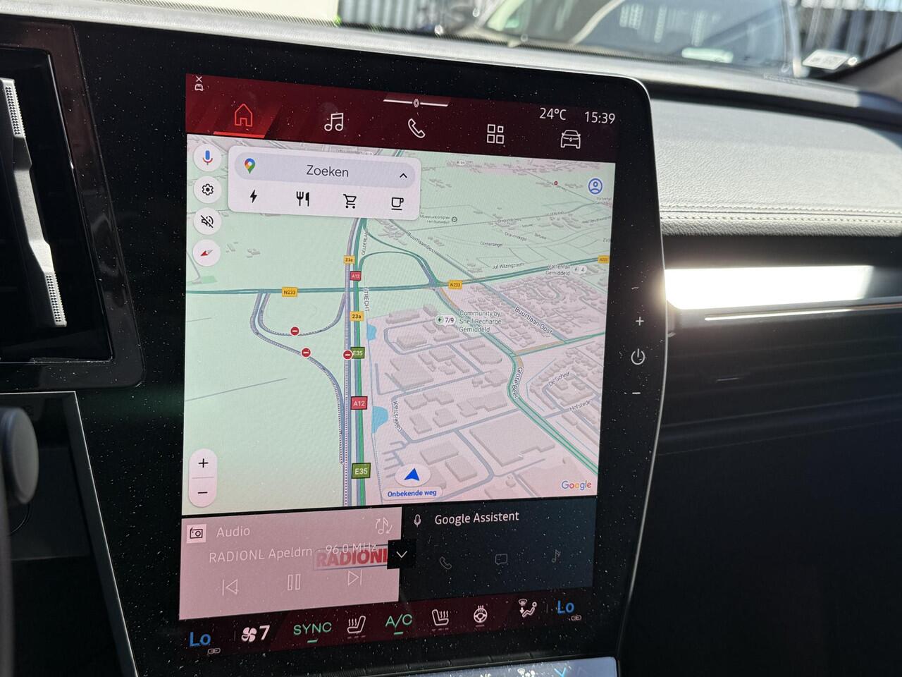 Renault MEGANE E-Tech comfort range iconic 60 kWh | Camera | Winterpack | Harman&Kardon | Leder | Digitale Binnenspiegel | Demo