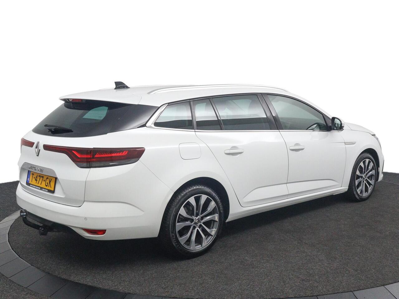 Renault MEGANE Estate 1.3 TCe 140 Techno Automaat! Rijklaarprijs! Trekhaak!
