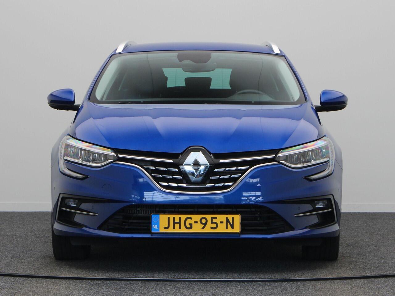 Renault MEGANE Estate TCe 140 Techno | Dode hoek | Achteruitrij camera | Clima | Navigatie | Stoel en stuurwiel verwarming | LED.