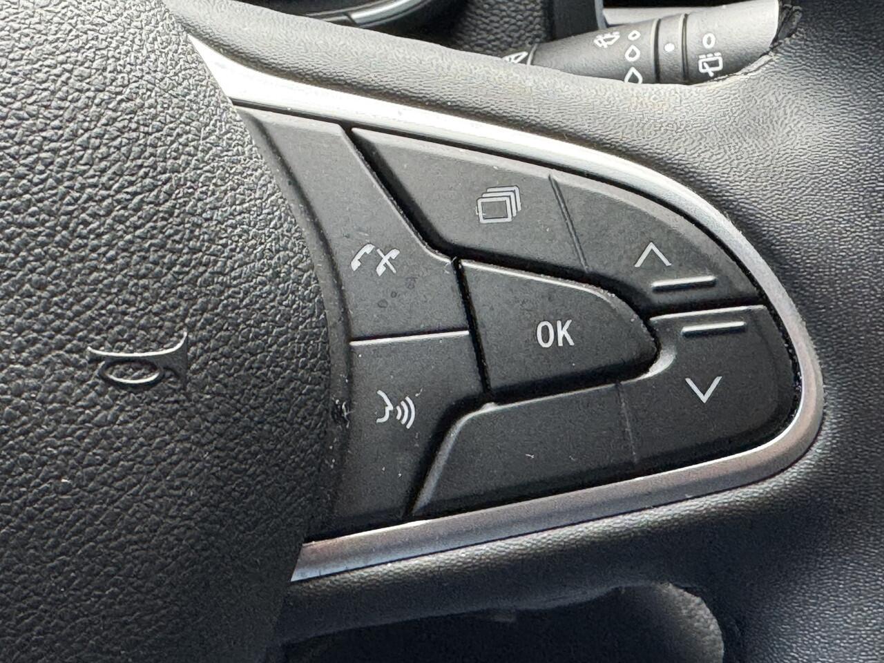 Renault MEGANE Estate 1.3 TCe 140pk Automaat Techno Navigatie Trekhaak Camera