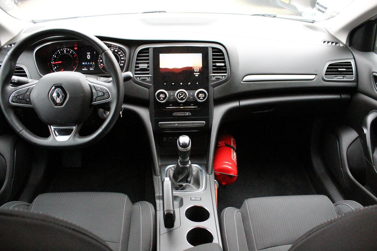 Renault MEGANE Estate 1.0 TCe Zen | DAB-RADIO | CRUISE | PDC-V/A | NAVIGATIE | LED-KOPLAMPEN | TREKHAAK |