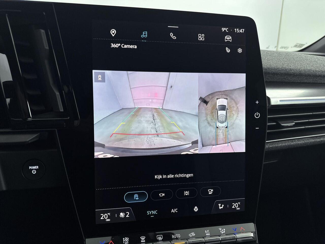 Renault MEGANE E-Tech EV60 Optimum Charge Techno | Navigatie met Google Integratie | Climate Control | Cruise Control Adaptief | Apple Carplay/Android Auto | Harman Kardon Premium Audio | Warmtepomp | Pack Winter | Parkeersensoren incl. Camera |