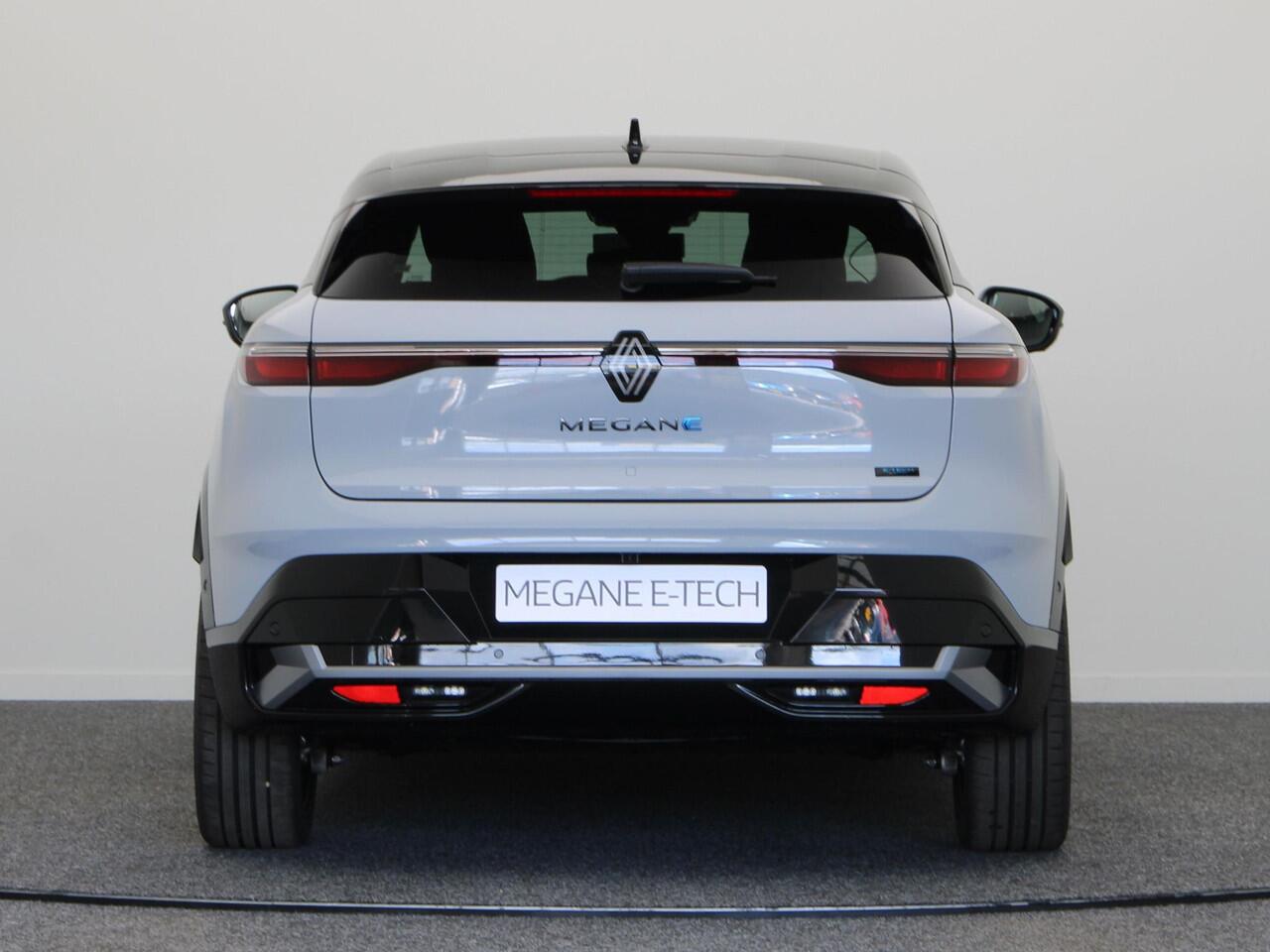 Renault MEGANE E-Tech comfort range esprit alpine 60 kWh | Harman kardon | Active driver assist | 360 graden camera |