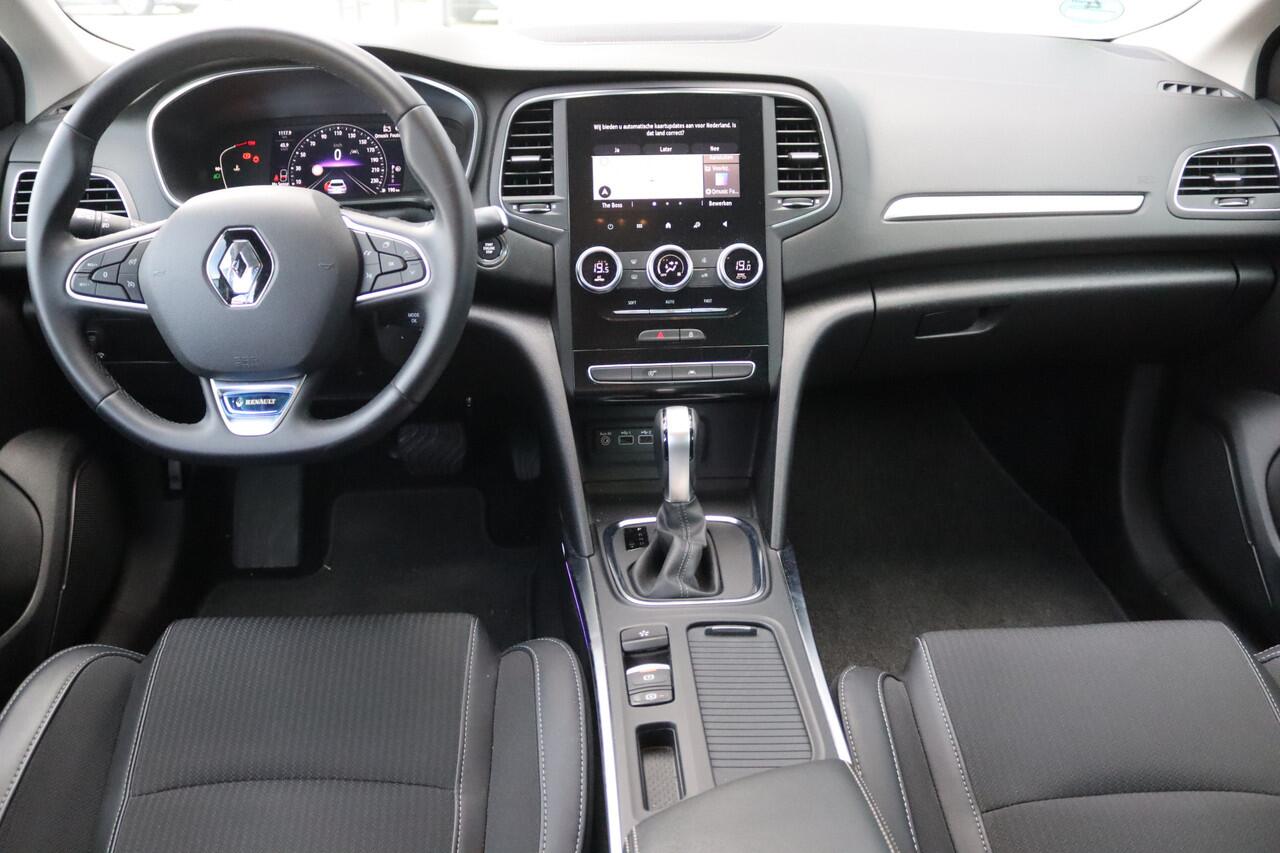 Renault MEGANE 1.3 TCe 140PK Automaat Intens Carplay-android/Parkeerhulp/Keyfree/Cruise-control