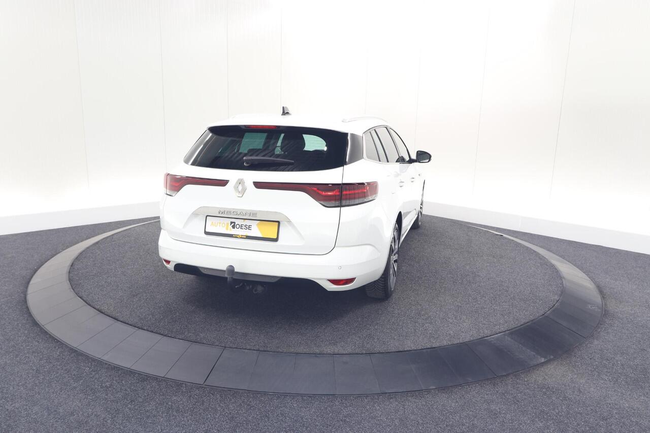 Renault MEGANE Estate TCe 140 EDC Techno | Trekhaak | Camera | Navigatie | 9.3 Inch Groot Scherm