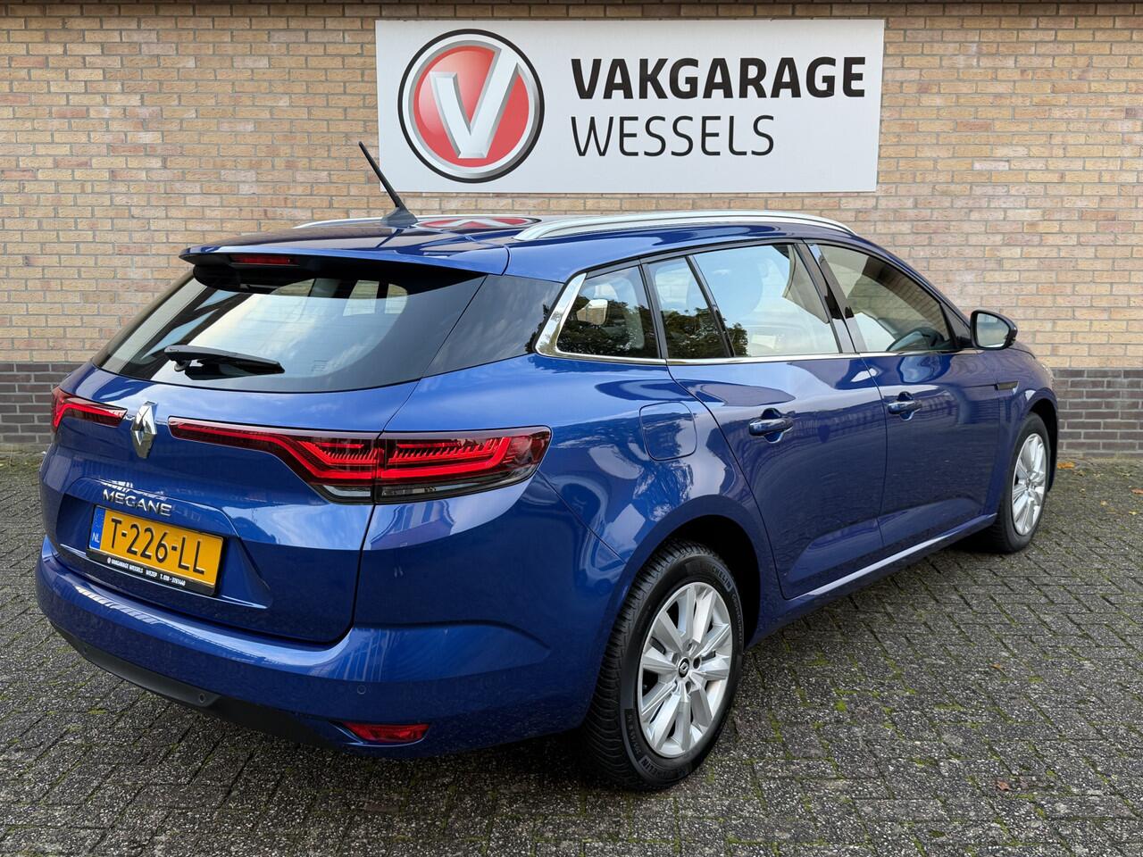 Renault MEGANE Estate 1.3 TCe 140 Equilibre | PDC | Clima |