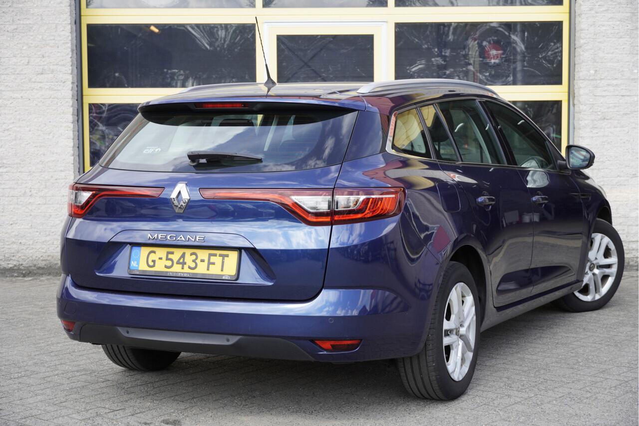 Renault MEGANE Estate 1.5 Blue dCi Zen BJ2019 Led | Pdc | Navi | Climate control | Cruise control | Getint glas