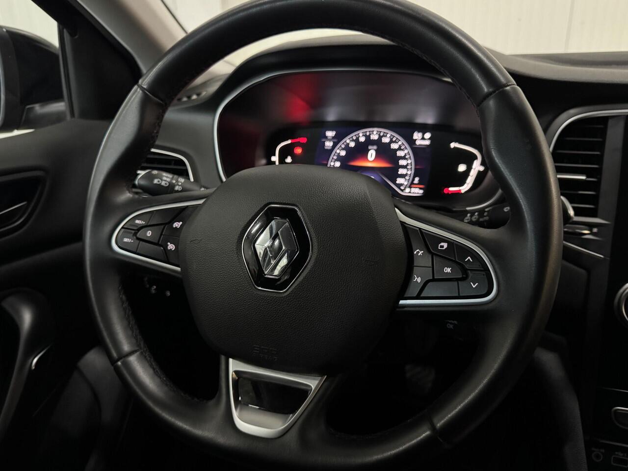 Renault MEGANE Estate 1.3 TCe 141 PK Equilibre KEY-LES NAVI CLIMA 2X-PDC