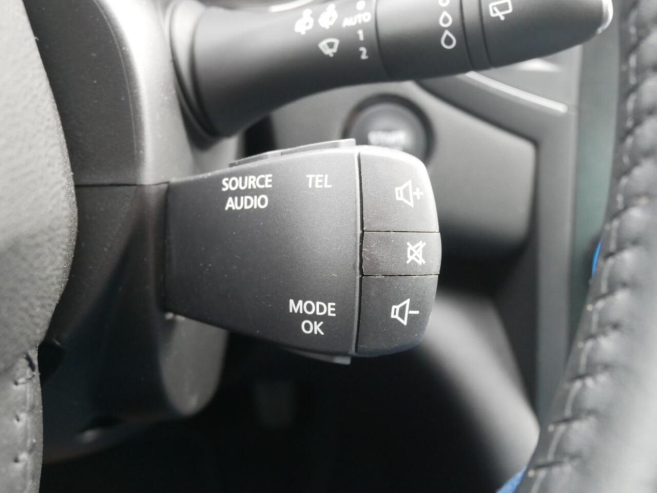 Renault MEGANE 1.3 TCE LIMITED **Clima//Navi//Lm **