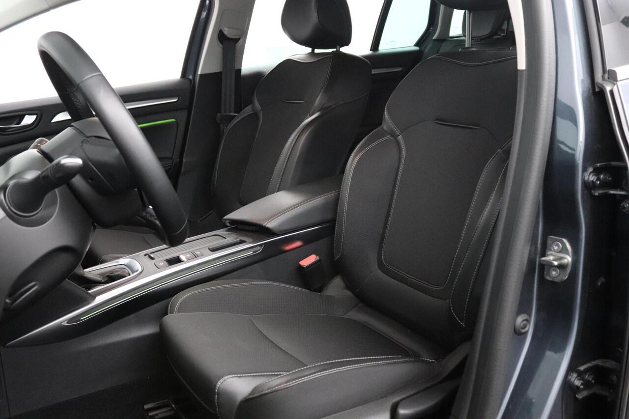 Renault MEGANE Estate 1.3 TCe 140 Techno Automaat |Trekhaak 1700 Kg| Dealeronderhouden|