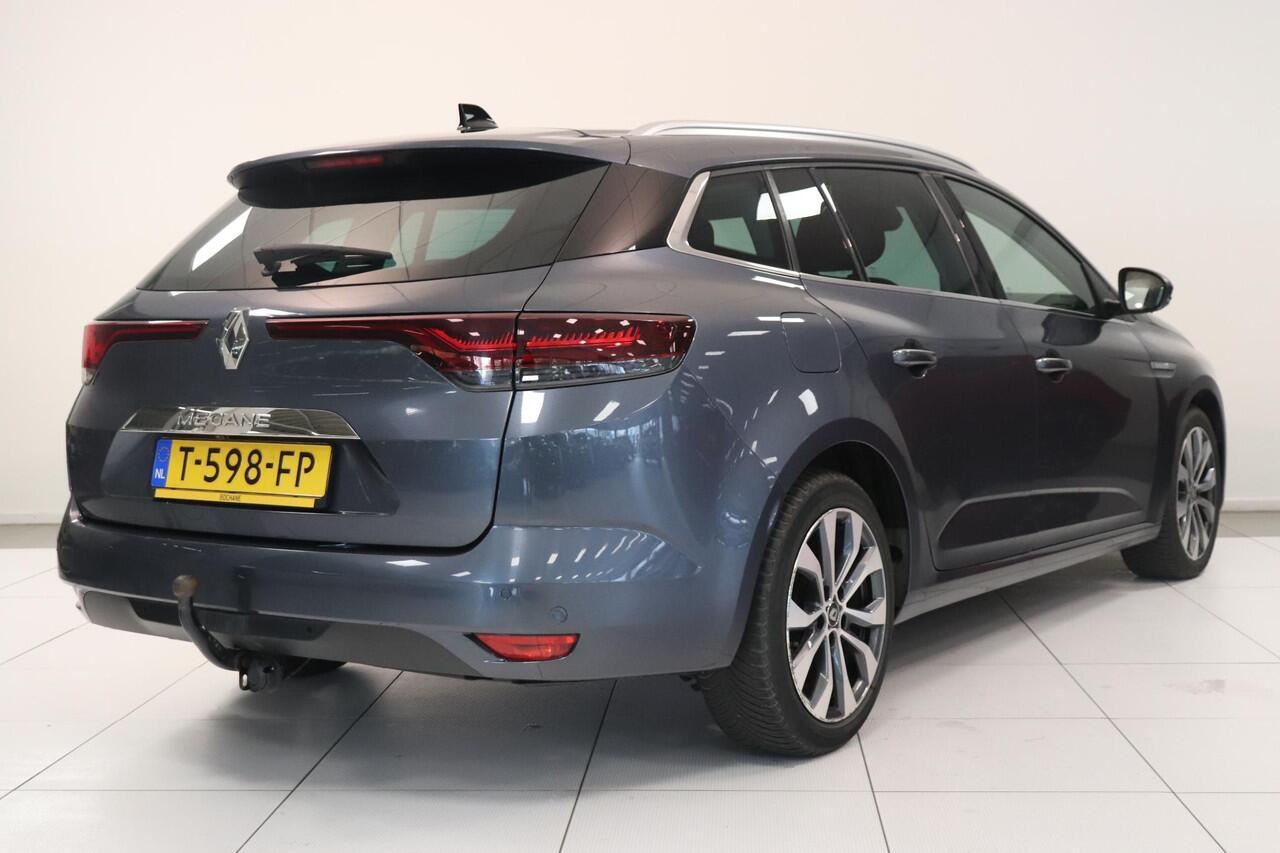 Renault MEGANE Estate 1.3 TCe 140 Techno | Climate control | Camera | Trekhaak | Parkeerassistent | AppleCarplay AndroidAuto | LED koplampen |