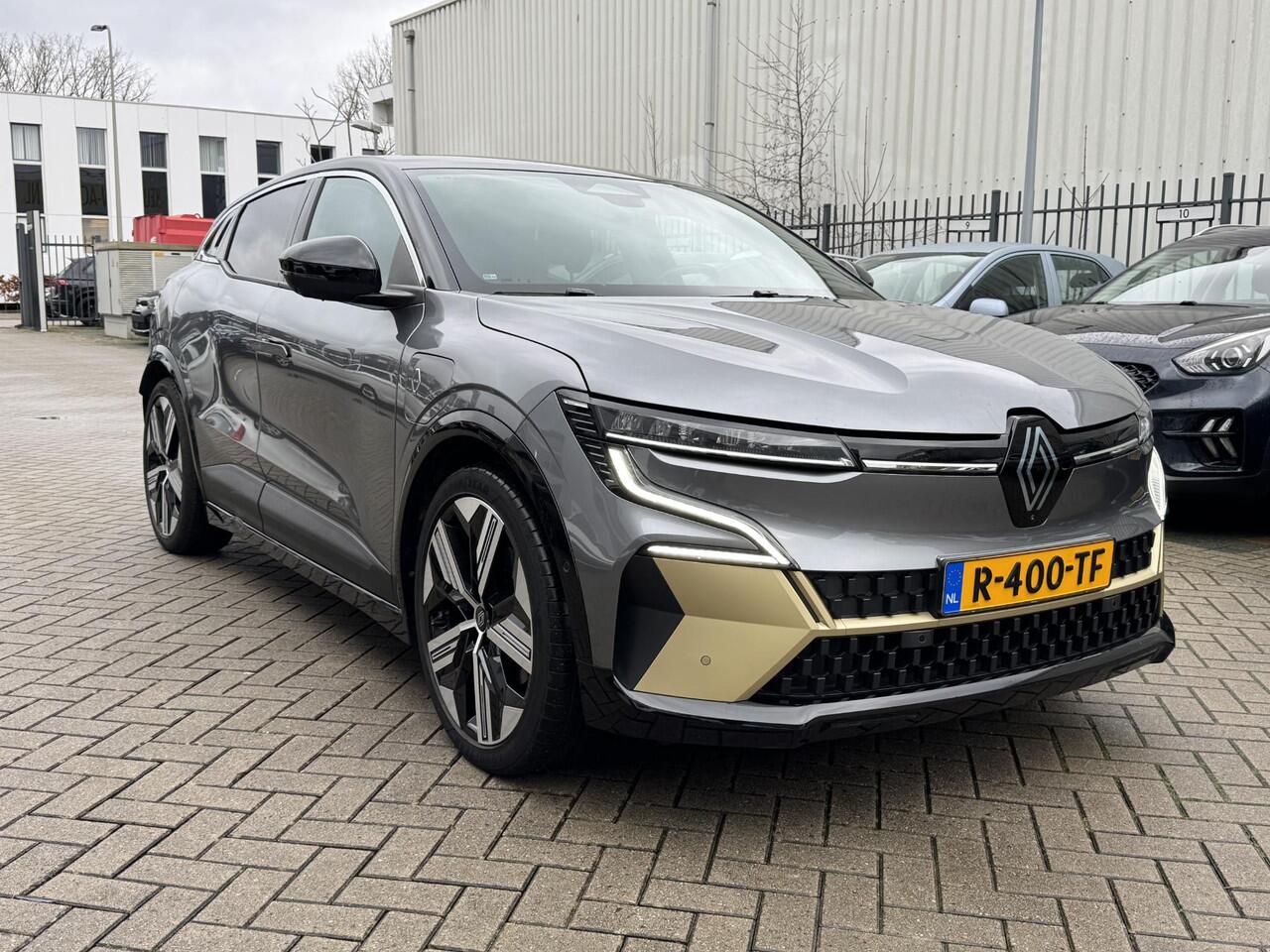 Renault MEGANE E-Tech EV60 Optimum Charge Iconic | stoel verwarming | digitale binnen spiegel | blinde hoek detectie | adaptive cruise control |