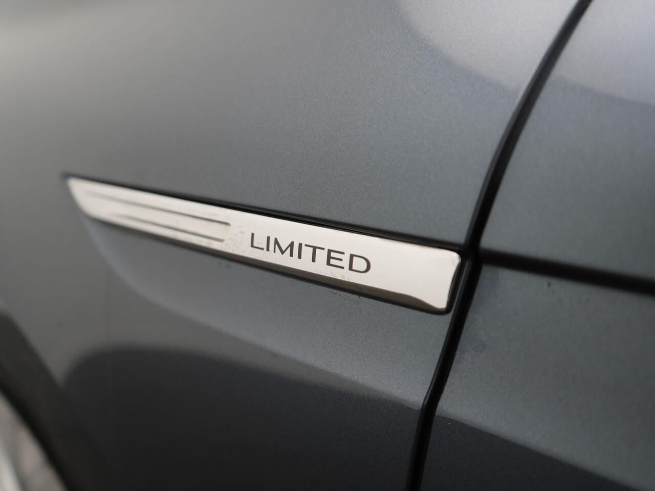 Renault MEGANE TCe 115 Limited - Occasional Lease vanaf ¤674 p/m - RIJKLAARPRIJS - All Seasonbanden - Cruise Control - Trekhaak