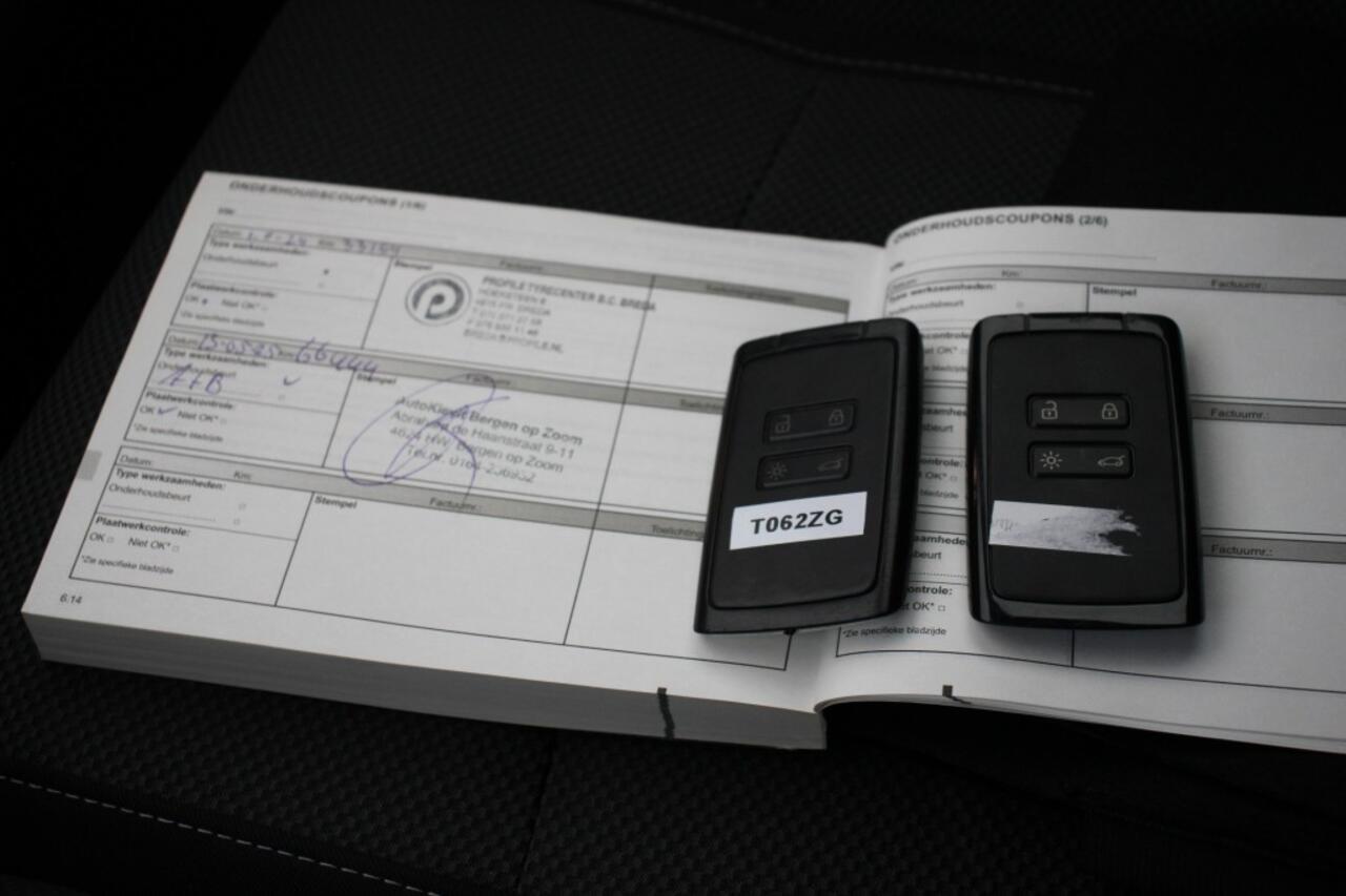 Renault MEGANE Estate 1.3 TCe 140 PK Equilibre - Carplay, Digitaal Cockpit, Clima, Cruise, Trekhaak