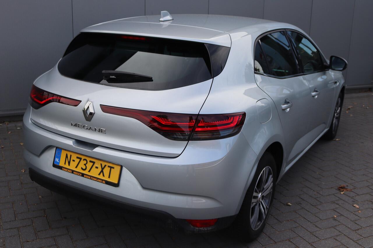Renault MEGANE 1.3 TCe 140PK Automaat Intens Carplay-android/Parkeerhulp/Keyfree/Cruise-control