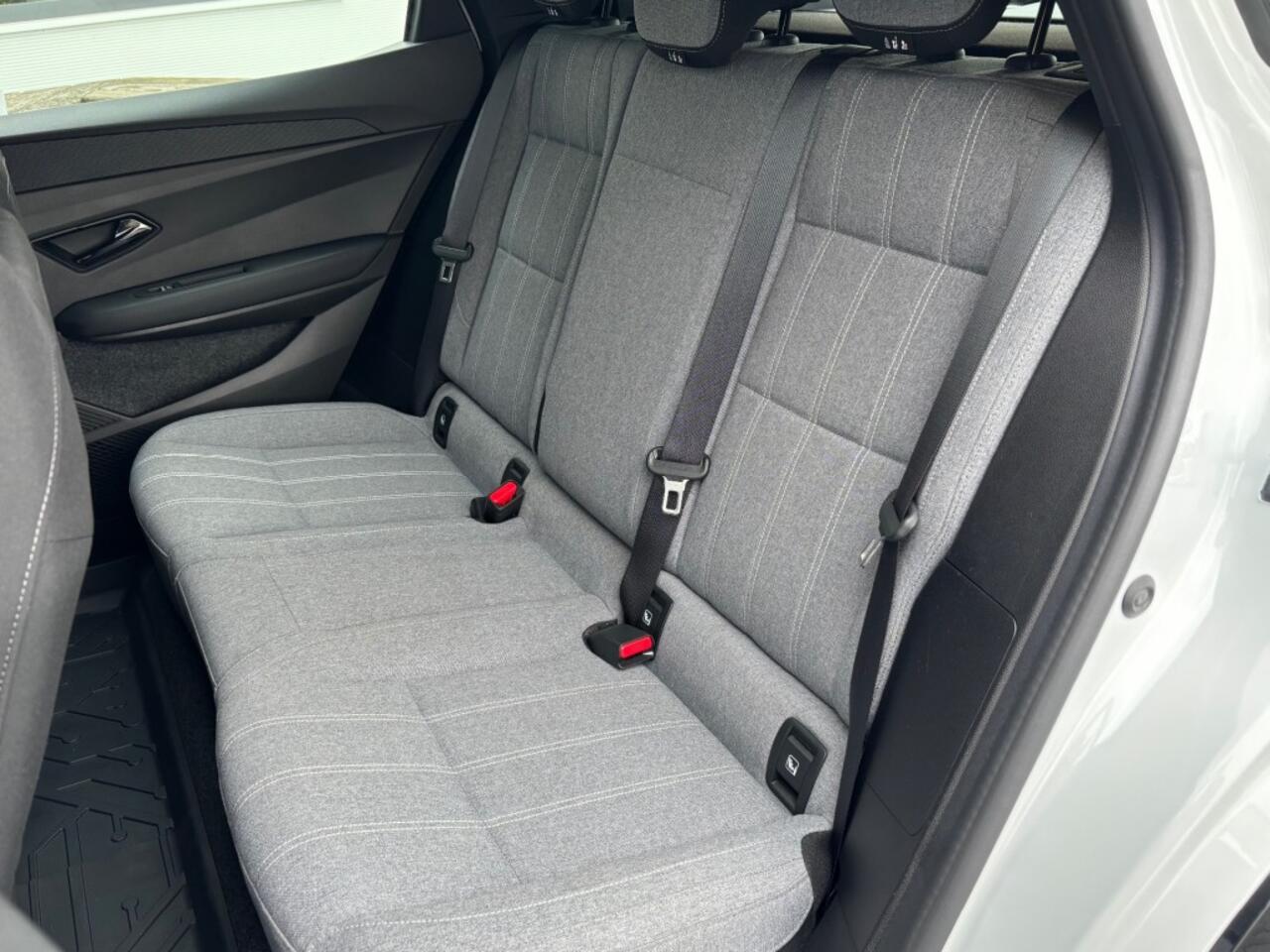 Renault MEGANE EV40 Equilibre Boost Charge Trekhaak Pack Winter