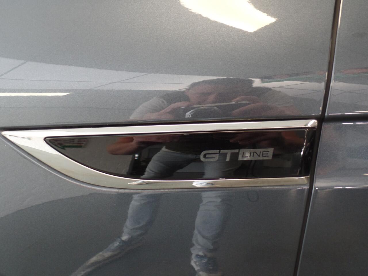 Renault MEGANE Estate 1.3 TCe GT-Line Automaat, Navigatie, Clima controle, Cruise controle, Sportstoelen, Led/Xenon verlichting, Elek ramen, Lm velgen 17'', Nederlandse auto!! Bovag afleverpakket 695,-