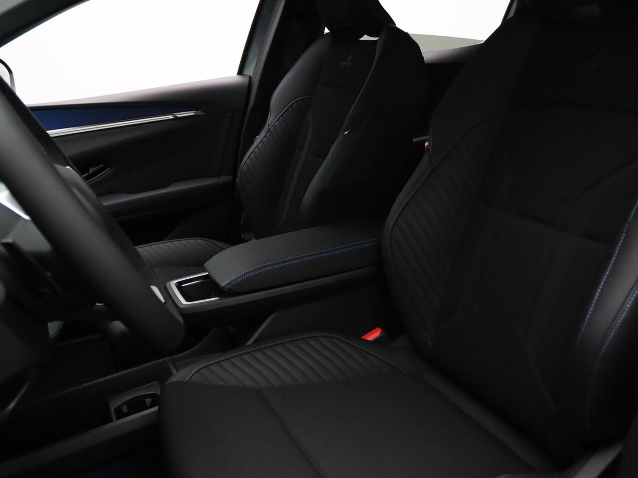 Renault MEGANE E-Tech comfort range esprit alpine 60 kWh Automaat Harman Kardon | 360° Camera | Adapt. Cruise | Stoel-/stuurverw.