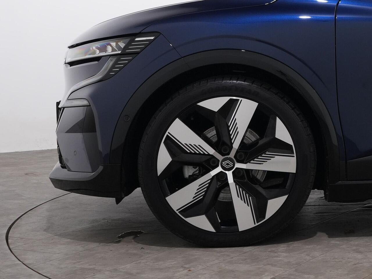 Renault MEGANE E-Tech EV60 OPTIMUM CHARGE 220PK TECHNO | Pack Augmented Vision & Advanced Driving Assist