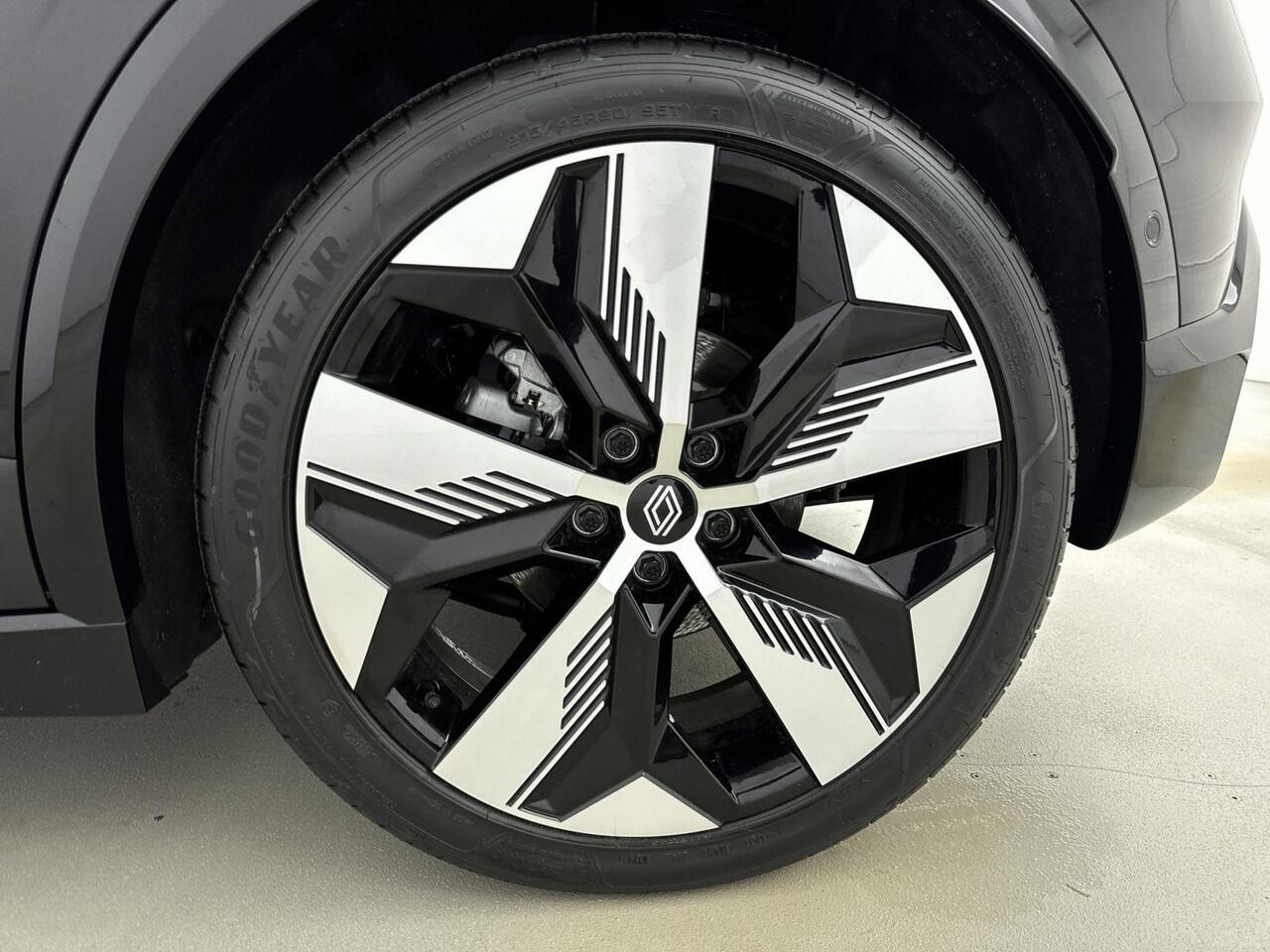 Renault MEGANE E-Tech Comfort Range Techno 60 kWh 220PK | Navigatie met Google Integratie | Climate Control | Cruise Control Adaptief | Apple Carplay/Android Auto | Harman Kardon Premium Audio | Warmtepomp | Pack Winter | Parkeersensoren incl. Camera |