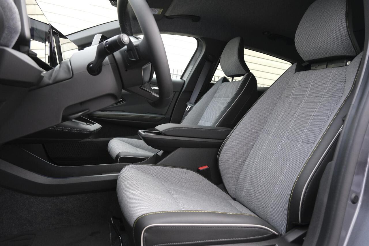 Renault MEGANE E-Tech Comfort Range Techno 60 kWh 220PK | Pack Augmented Vision & Advanced Driving Assist | Pack Winter | Adaptive Cruise Control | Apple CarPlay/Android Auto | Climate Control | Draadloze Oplader | Full LED | Keyless | Voorverwarmingsfunctie | Warmtepom