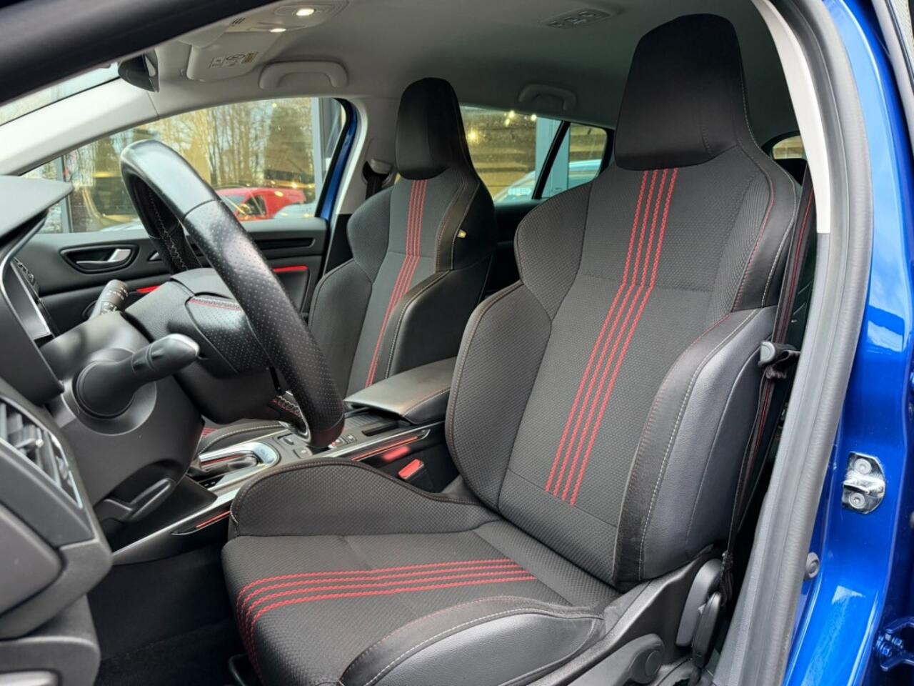 Renault MEGANE 1.6 E-Tech Hybrid 160 R.S. Line,LED,Digi Dash,Gr.Navi,Camera,Lane Ass.,Clima,Carplay