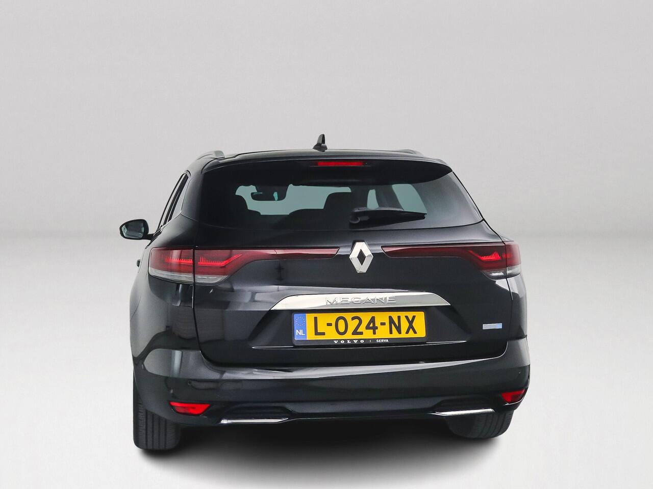 Renault MEGANE Estate E-Tech Plug-In Hybrid 160 Business Edition One | Stoel- en stuurverwarming | Parkeercamera