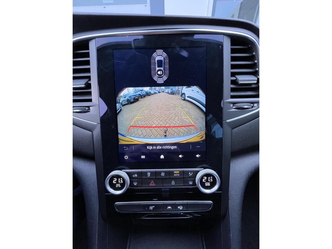 Renault MEGANE Estate 1.3 TCe 140 Techno | Pack Parking | Trekhaak | All seasonbanden