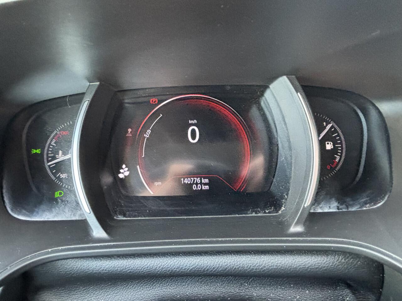 Renault MEGANE Estate BWJ 2020 1.3 116 PK TCe Limited TREKHAAK | NAVI | CLIMA | CRUISE | PDC | PRIV. GLAS | ISOFIX | LMV | MULTIFUNCT. STUUR | KEYLESS