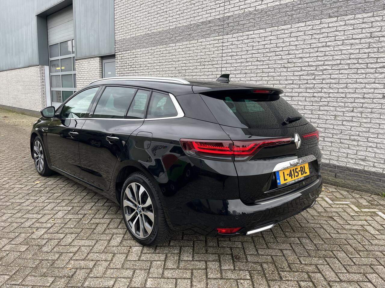 Renault MEGANE Estate 1.6 E-Tech Plug-In Hybrid 160 Business Edition One | Navigatie | Lederen bekleding | Stoelverwarming | BOSE audio