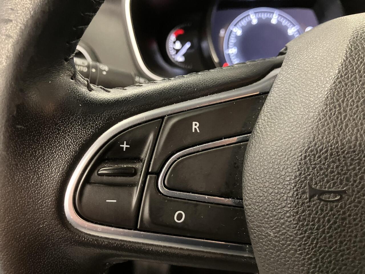 Renault MEGANE 1.3 TCe Zen