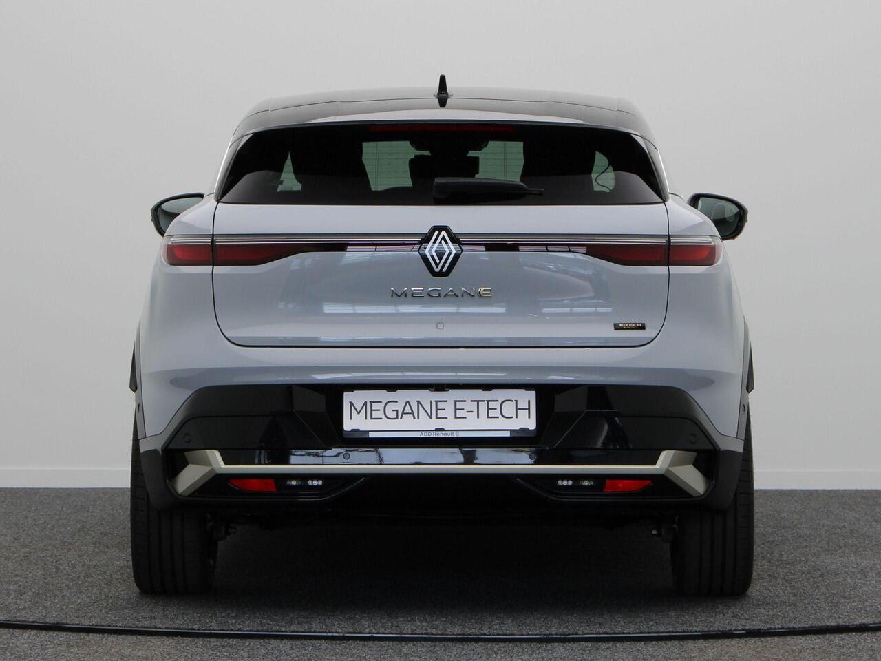 Renault MEGANE E-Tech 220pk comfort range iconic 60 kWh | Active driver assist | 360 graden camera | Smart rear view mirror |