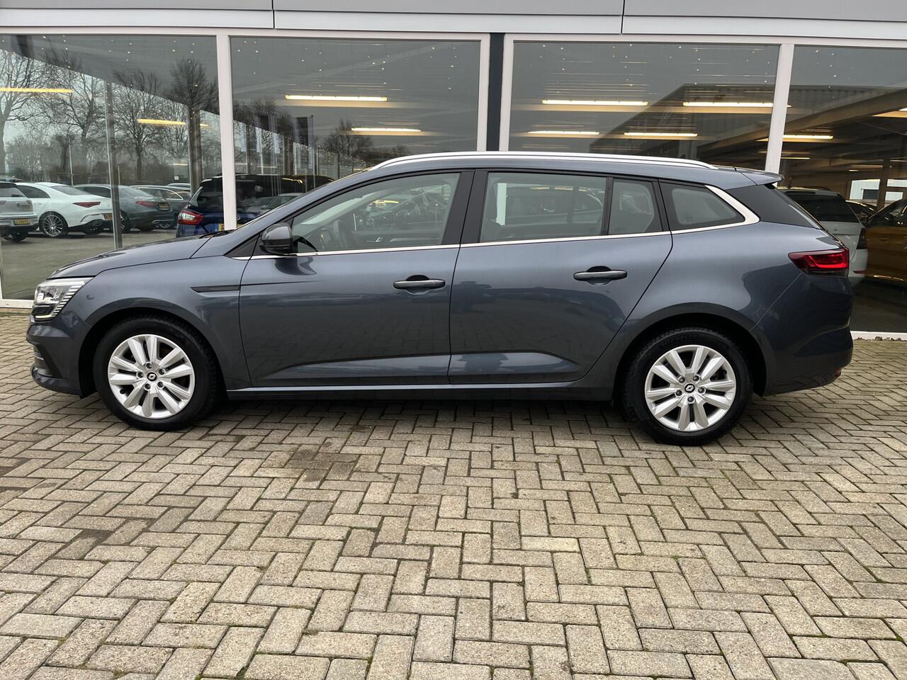 Renault MEGANE Estate 1.3 TCe 140 Equilibre Led / Clima / LMV 50%deal 8475,- ACTIE