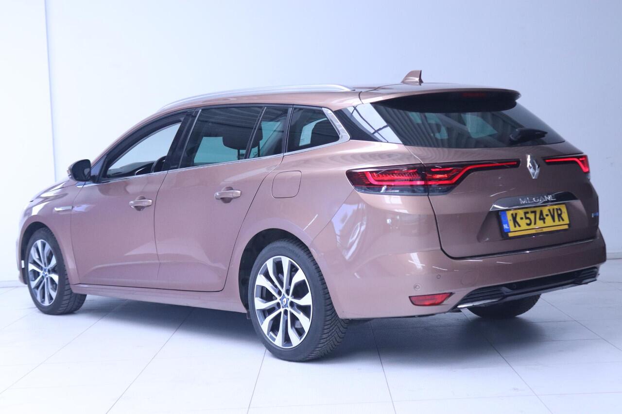 Renault MEGANE Estate 1.6 Plug-In Hybrid 160 Intens | Navigatie | PDC + Achteruitrijcamera | Head-up display |