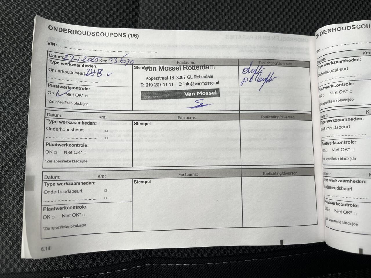 Renault MEGANE Estate 1.3 TCe 140 PK Equilibre / AppleCarplay - Android Auto / Keyless / Climate / PDC V+A /