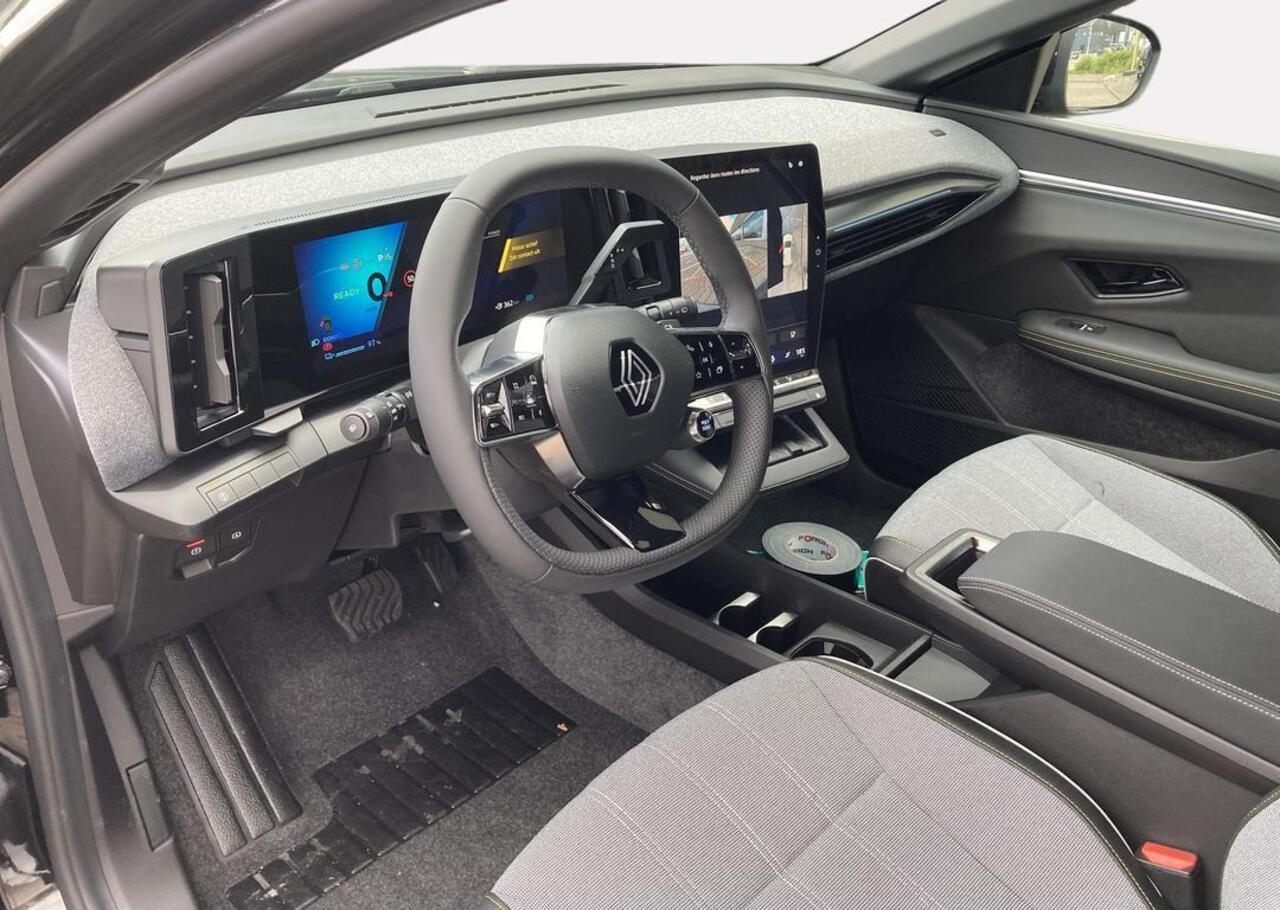 Renault MEGANE E-Tech comfort range Techno 60 kWh - Pack winter techno - Pack advanced drive assist & augmented vision - Elektrisch verwarmbaar stuurwiel