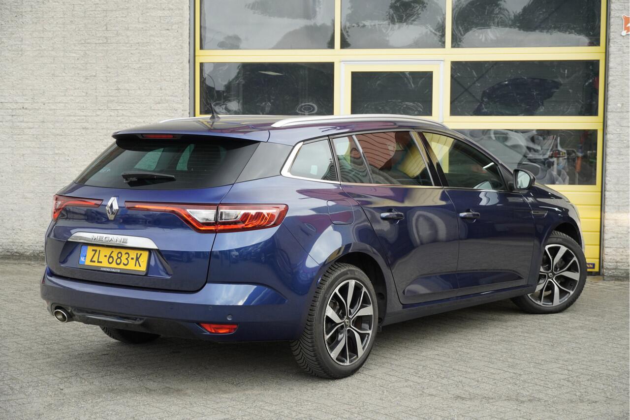 Renault MEGANE Estate 1.3 TCe 141PK! Bose BJ2019 Lmv 17" | Led | Pdc | Keyless entry | Achteruitrijcamera | Dashboard verlichting | Groot navi | Climate control | Cruise control | Extra getint glas